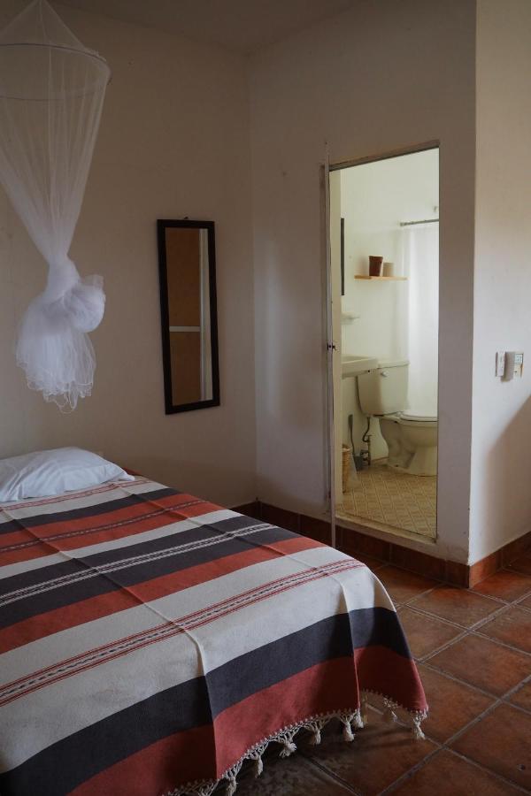 Colorada House Vandrerhjem Puerto Escondido  Eksteriør bilde